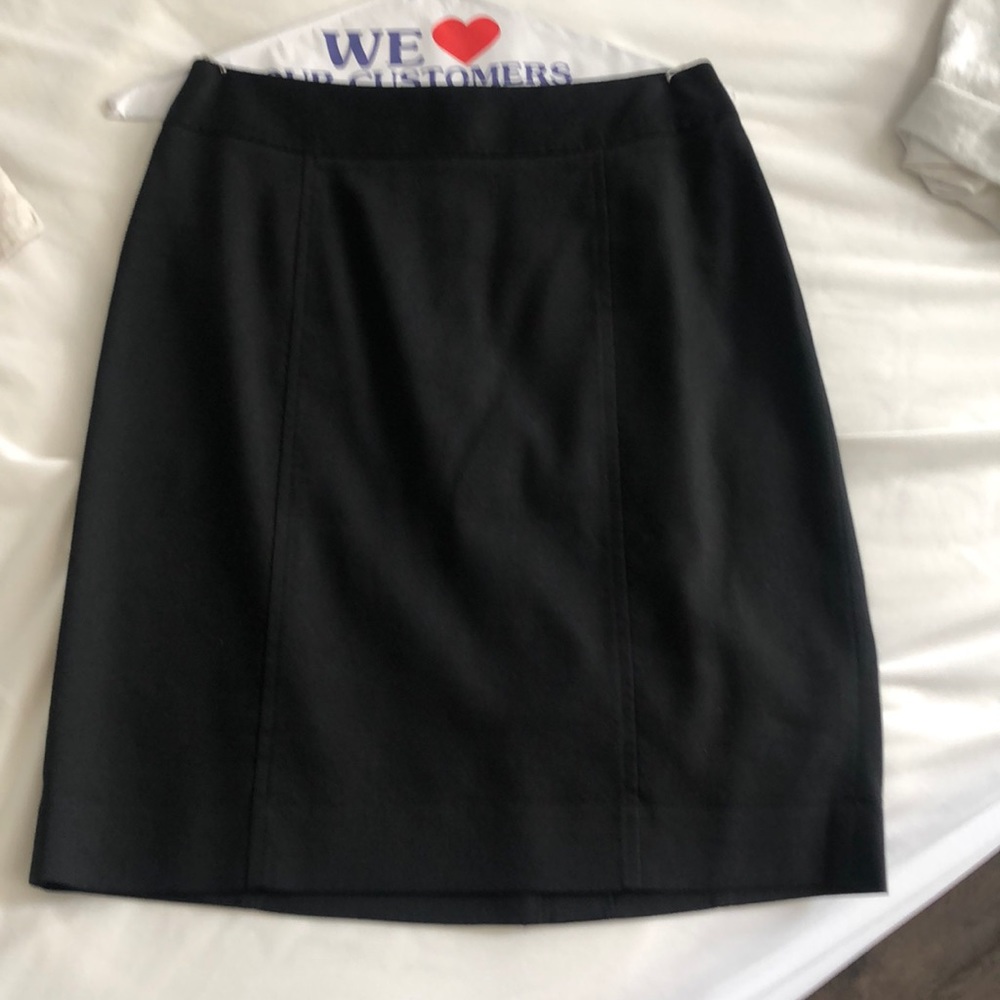 Black linen pencil skirt